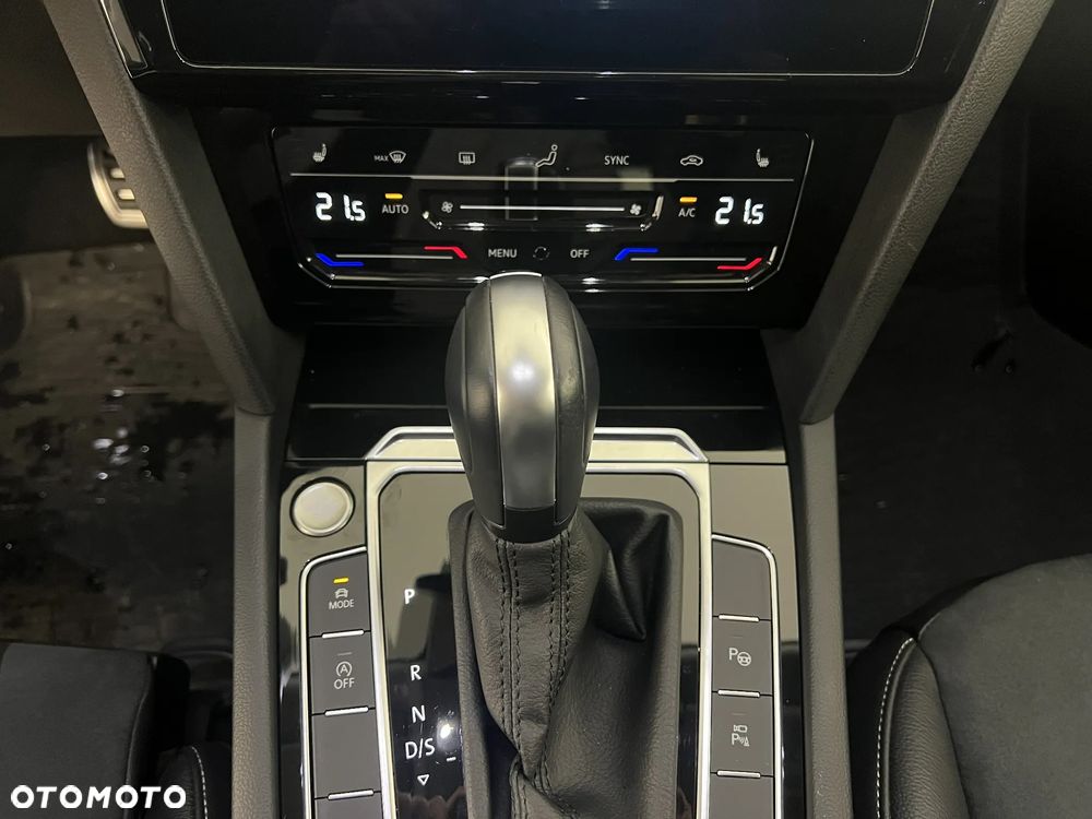 Volkswagen Arteon Shooting Brake 2.0 TSI Elegance DSG - 25