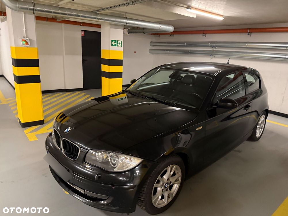 BMW Seria 1 120d DPF Edition Sport - 1