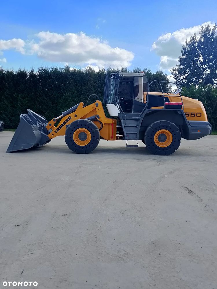 Liebherr 550 - 2
