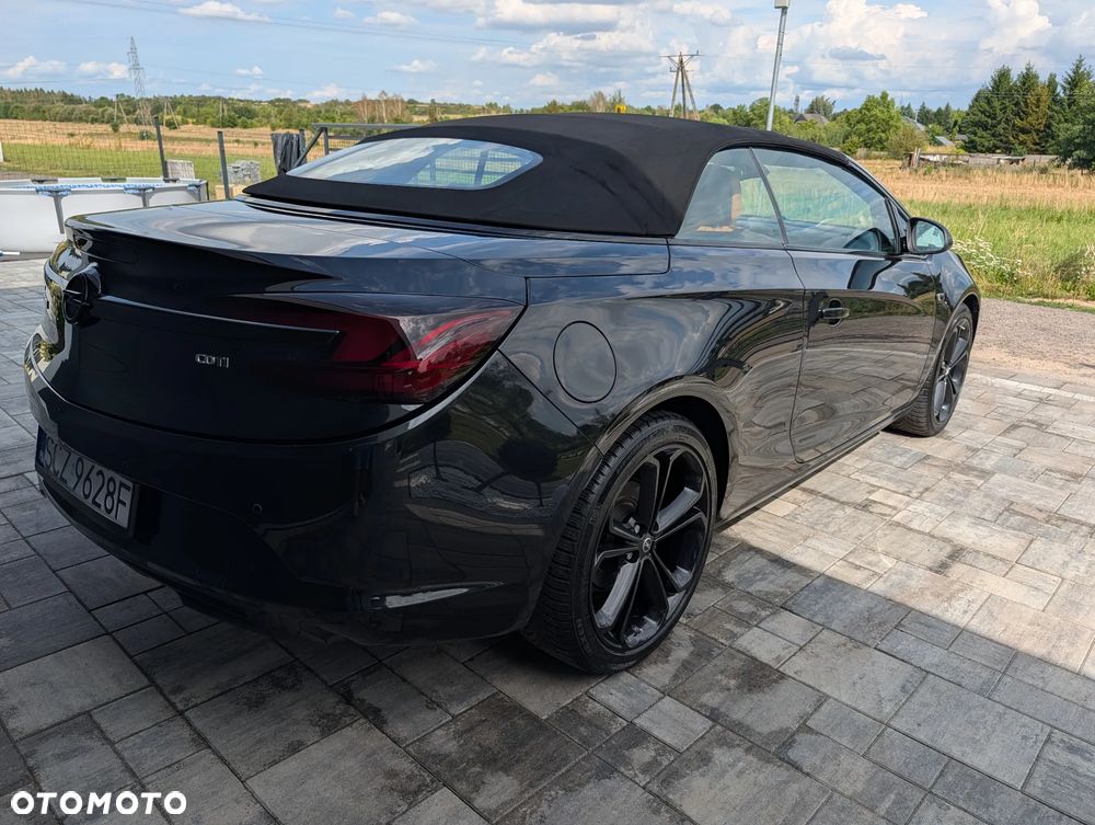 Opel Cascada 2.0 CDTI Cosmo S&S - 27