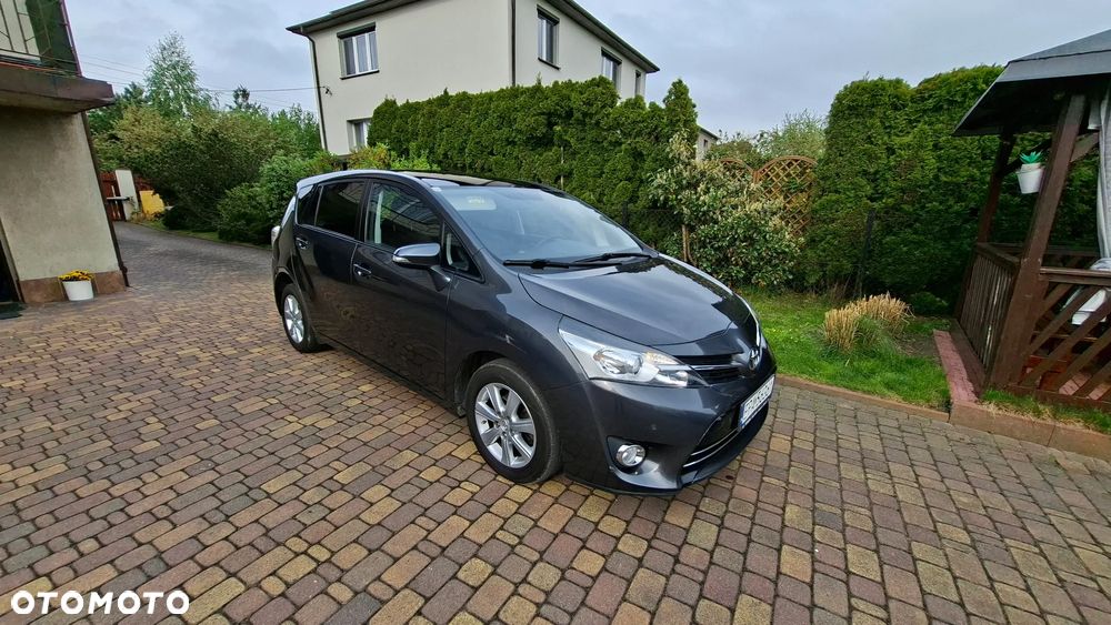 Toyota Verso 1.6 D-4D Premium EU6 - 7