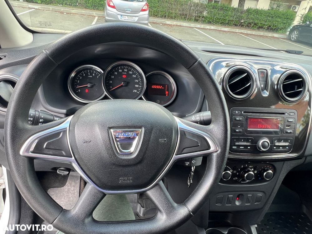 Dacia Logan 1.0 SCe Ambiance - 9