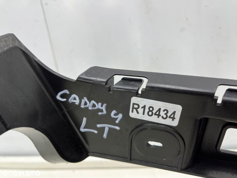 Ślizg VW Caddy 4 IV Ford Connect MK3 20r.- lewe tylne mocowanie zderzaka wspornik lewy tył - 7