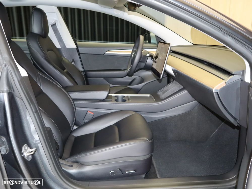 Tesla Model 3 Long Range AWD Dual Motor - 19
