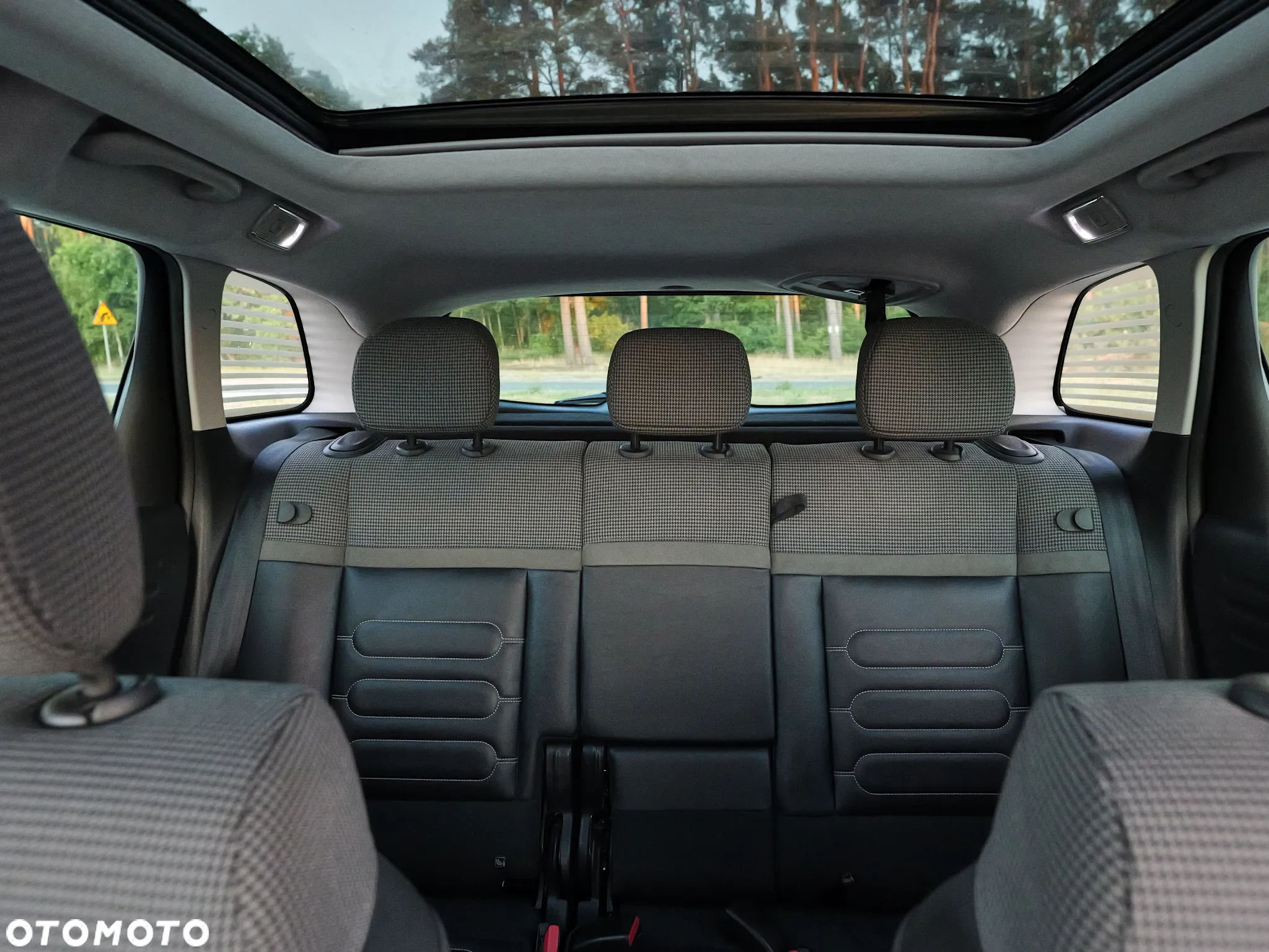 Citroën C3 Aircross PureTech 130 Stop & Start Shine - 34