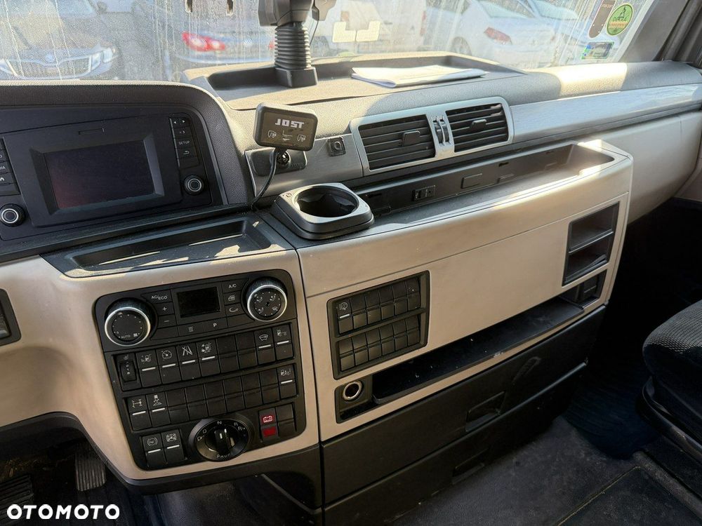 MAN TGX 18.460 mega, retarder xxl - 11