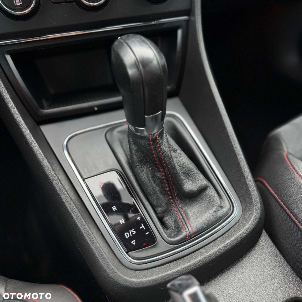 Seat Leon - 25