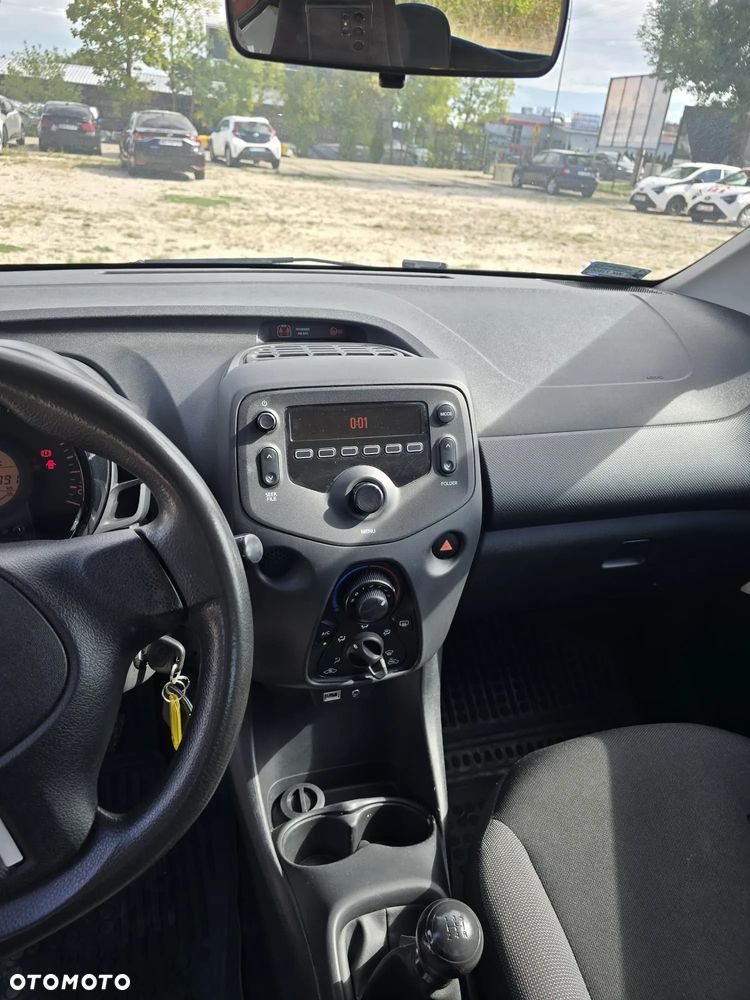 Toyota Aygo 1.0 VVT-i JBL Edition - 16