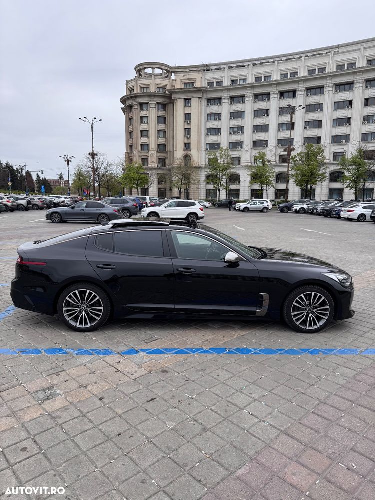 Kia Stinger 2.2 CRDI AWD GT Line - 8