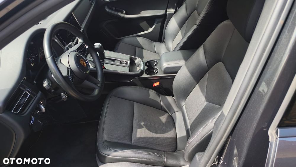 Porsche Macan Standard - 5