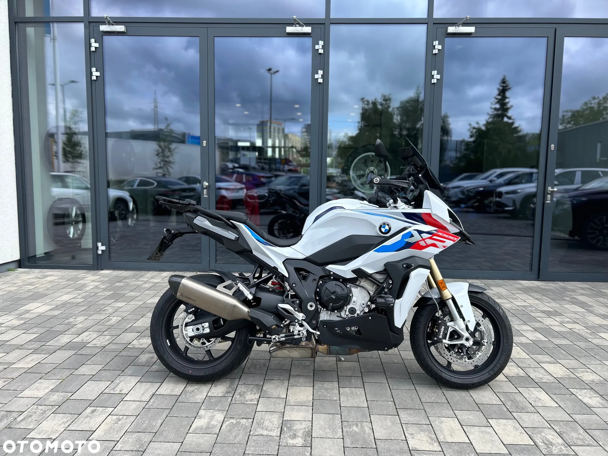 BMW XR - 2