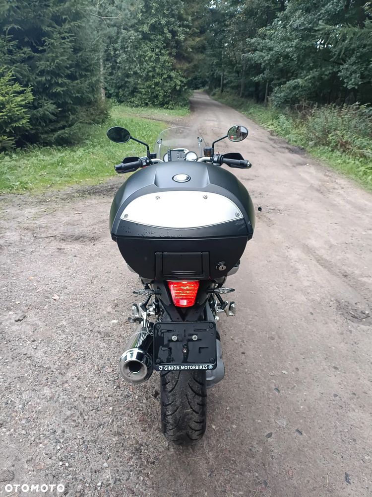 BMW R - 11