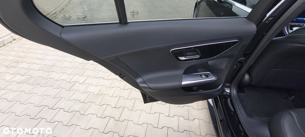Mercedes-Benz Klasa C - 18