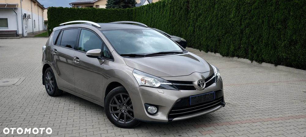 Toyota Verso 1.8 7-Sitzer Executive - 1