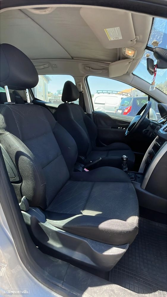 Peugeot 207 SW 1.4 Outdoor - 9