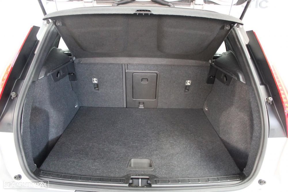 Volvo XC 40 Recharge 82 kWh Single M. Extended Range RWD Core - 9