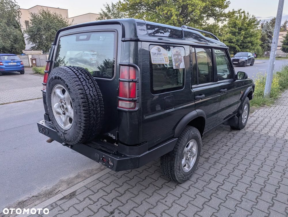 Land Rover Discovery - 4