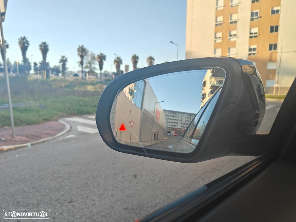 Mercedes-Benz C 300 de T 9G-TRONIC AMG Line - 8