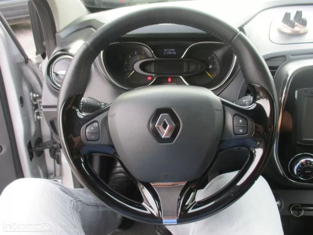 Renault Captur 1.5 dCi Exclusive - 10