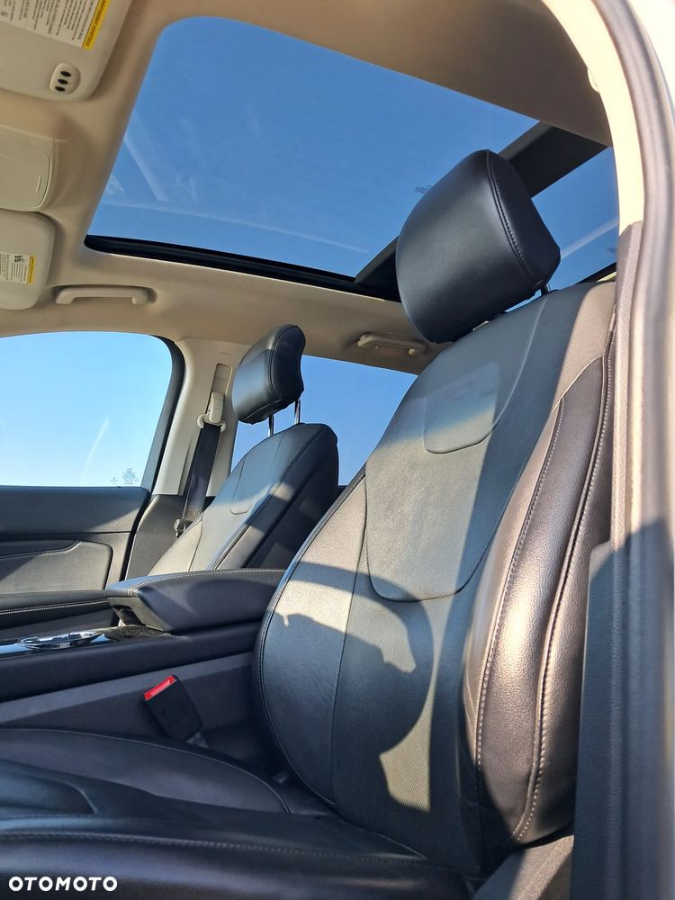 Ford Edge - 35