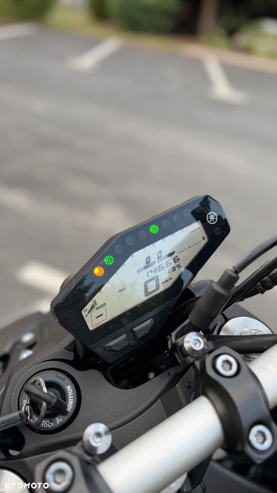 Yamaha MT - 9