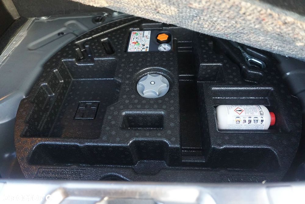 Nissan Qashqai 1.3 DIG-T N-Connecta - 33