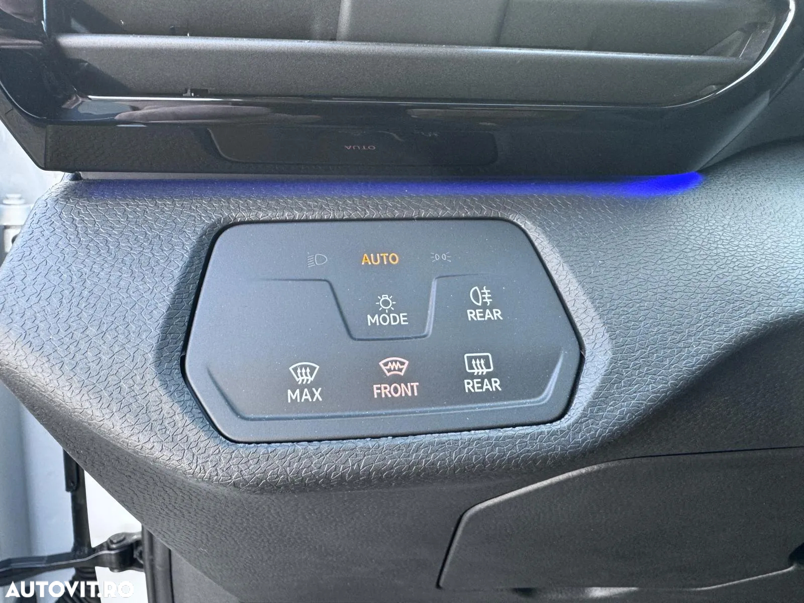 Volkswagen ID.4 - 9