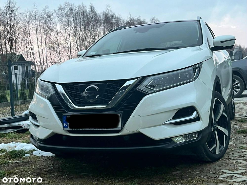 Nissan Qashqai 1.6 DIG-T TEKNA+ - 2