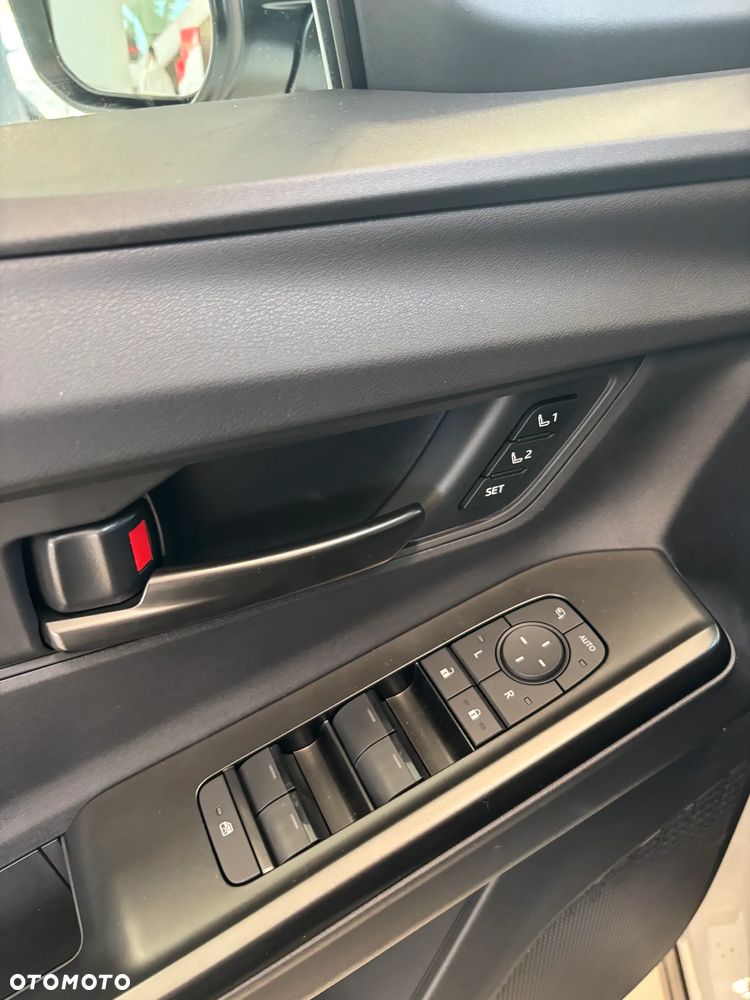 Toyota bZ4X 73.1kWh 4x4 Executive - 19