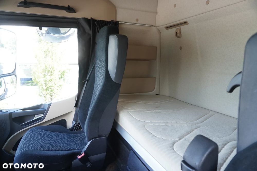Mercedes-Benz Actros 2545 6×2 MP5 / FULL ADR / 2 sztuki - 23
