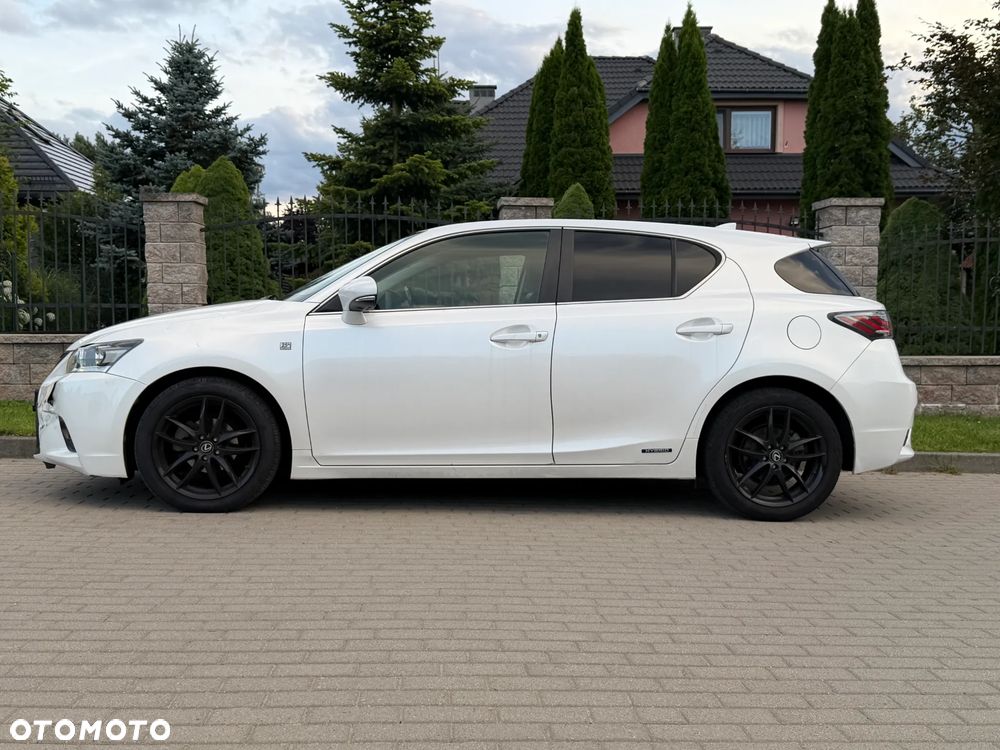 Lexus CT 200h Prestige - 7