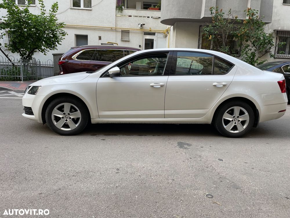 Skoda Octavia 1.6 TDI Ambition - 3