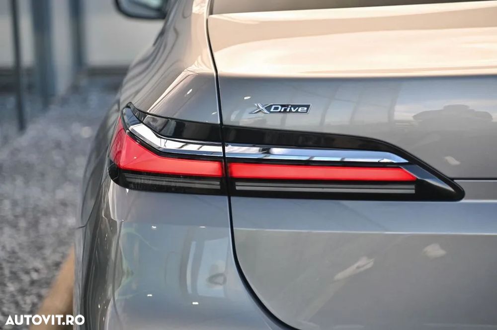 BMW Seria 7 740d xDrive - 19