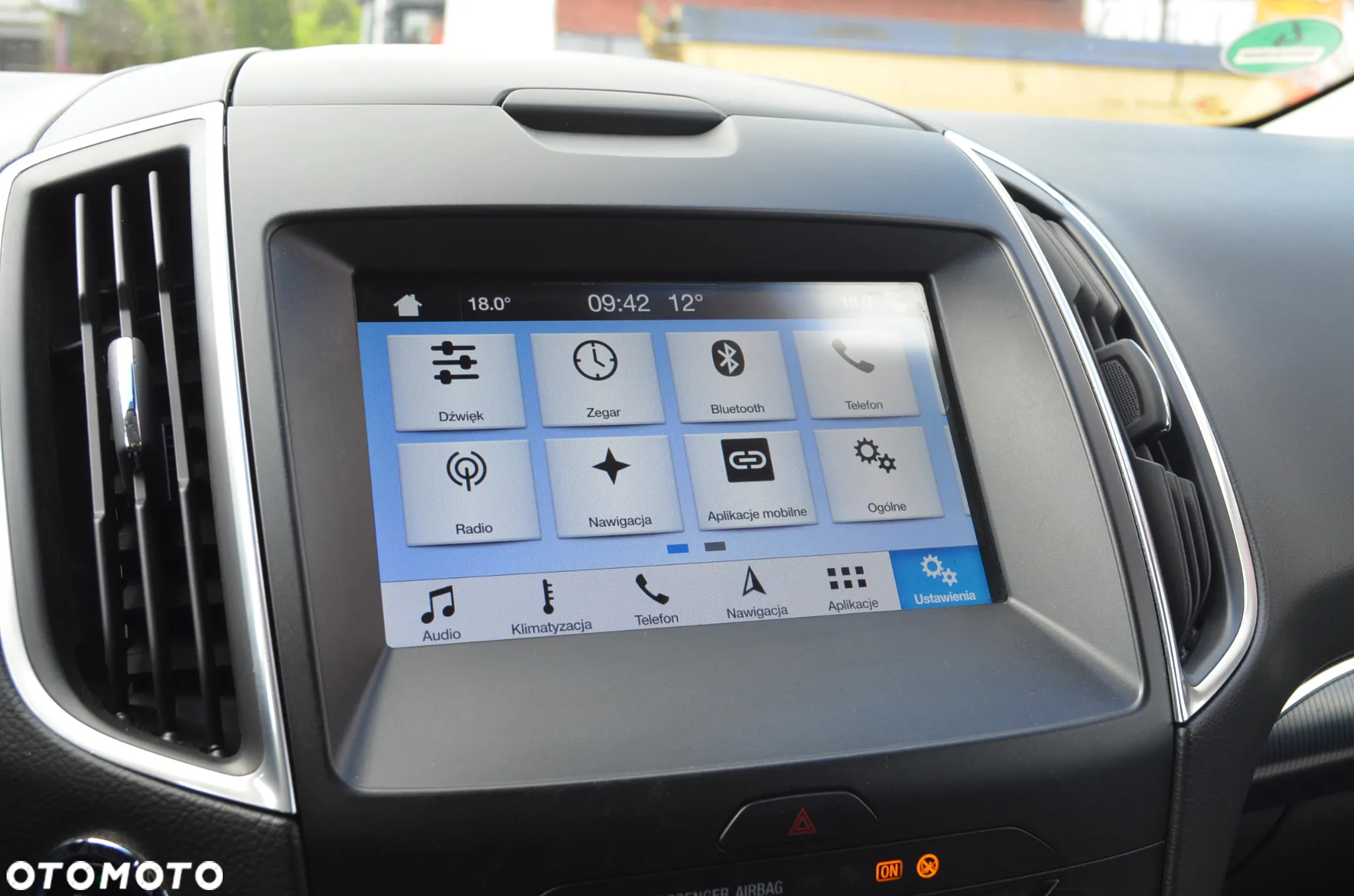 Ford S-Max - 16