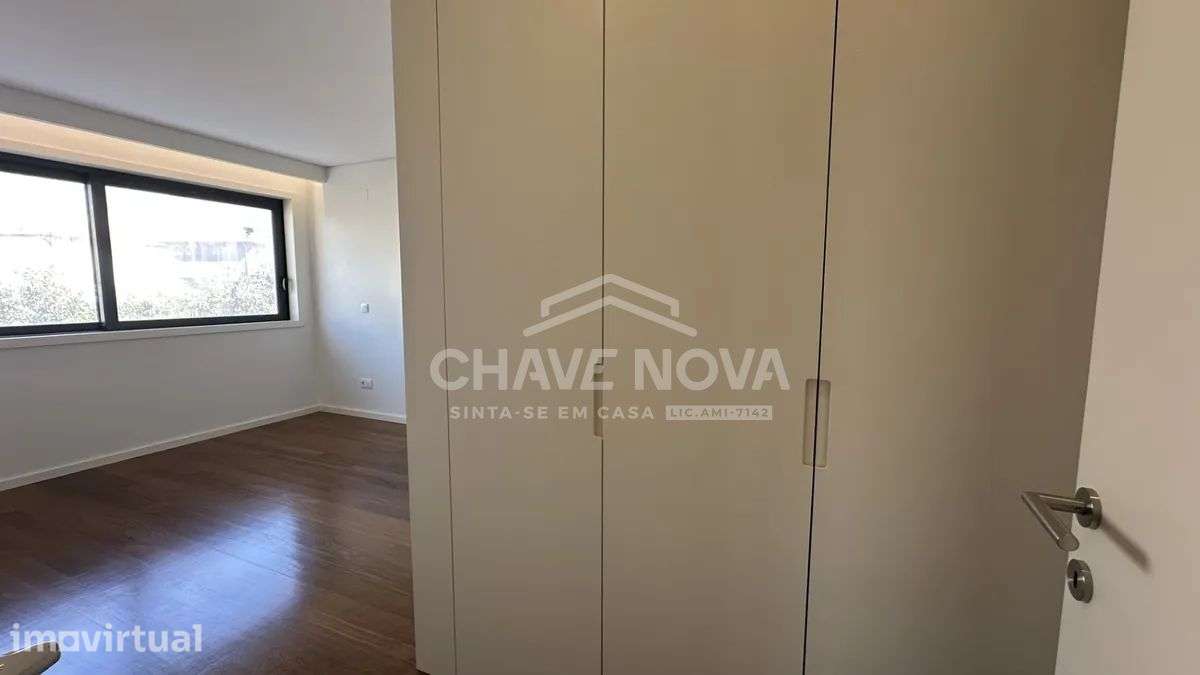 T3 novo com vista mar em Canidelo | 153 m² úteis | Garagem dupla - Grande imagem: 3/16