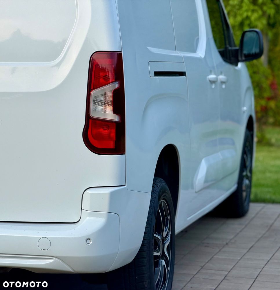 Opel Combo - 21