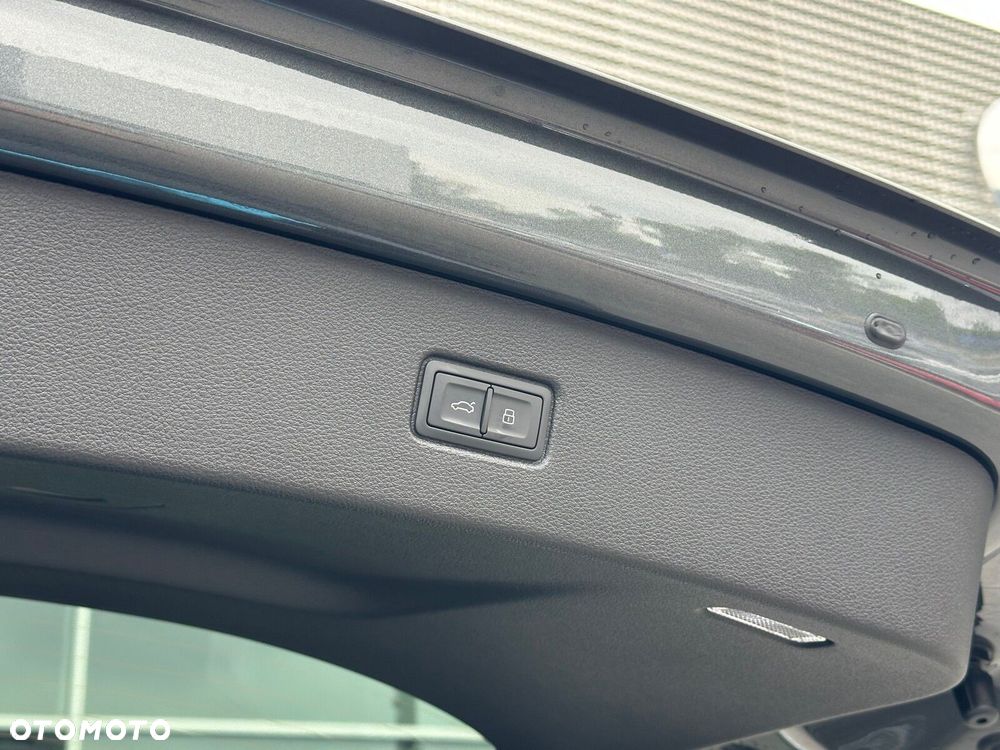 Audi Q7 - 11