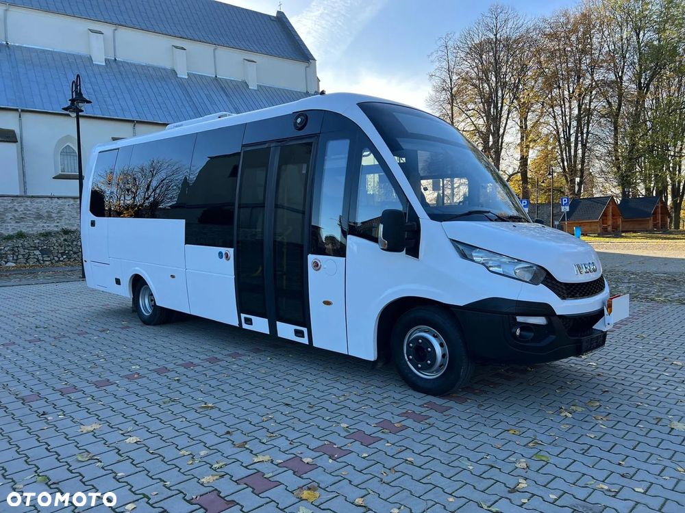 Iveco Rosero / Euro 6 / 33 miejsca / - 8