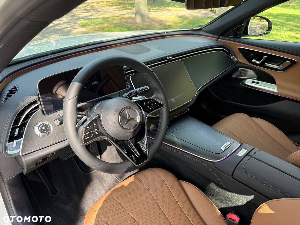 Mercedes-Benz Klasa E 220 d mHEV 4-Matic Avantgarde 9G-Tronic - 21