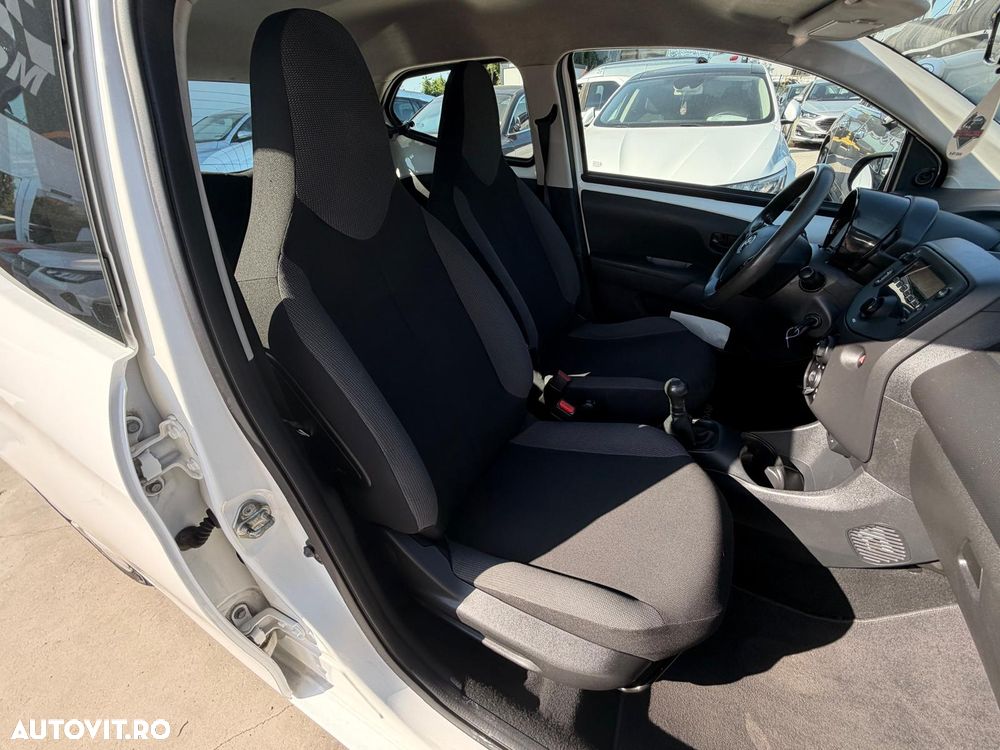 Toyota Aygo 1.0 VVY-I 5 usi X-connect - 14