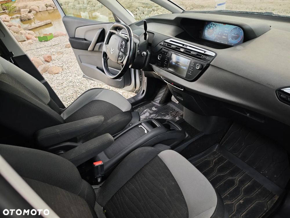 Citroën C4 Picasso 2.0 HDi FAP EGS6 Exclusive - 17