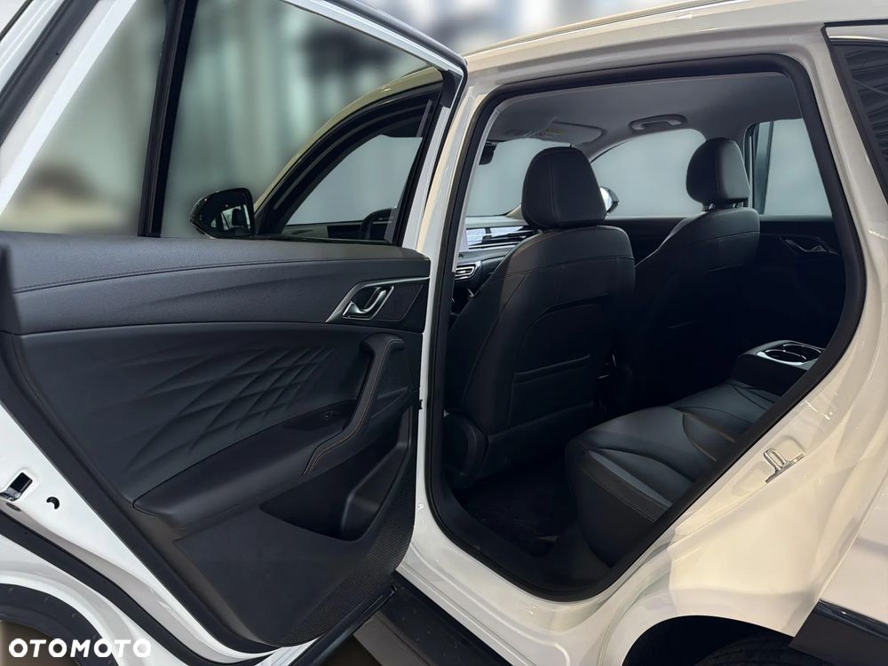 MG HS PHEV - 19