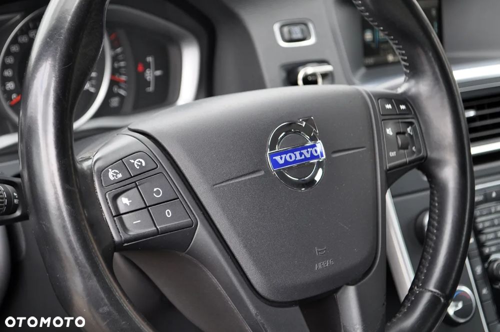 Volvo S60 T3 Kinetic - 18