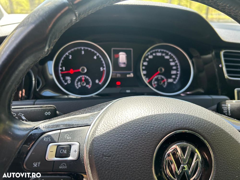 Volkswagen Golf 2.0 TDI DPF BMT GTD - 5