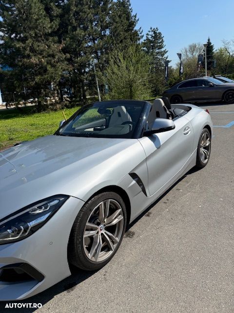 BMW Z4 sDrive30i AT - 10