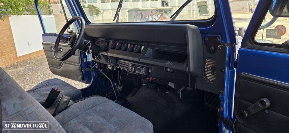 Jeep Wrangler 2.5 Sport Soft Top - 16