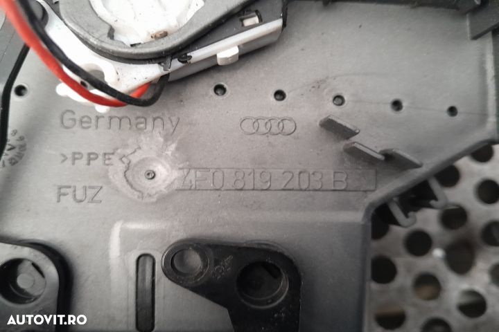 Grila ventilatie bord centru 4F0819203B Audi A6 4F/C6 [2004 - 2008] - 2