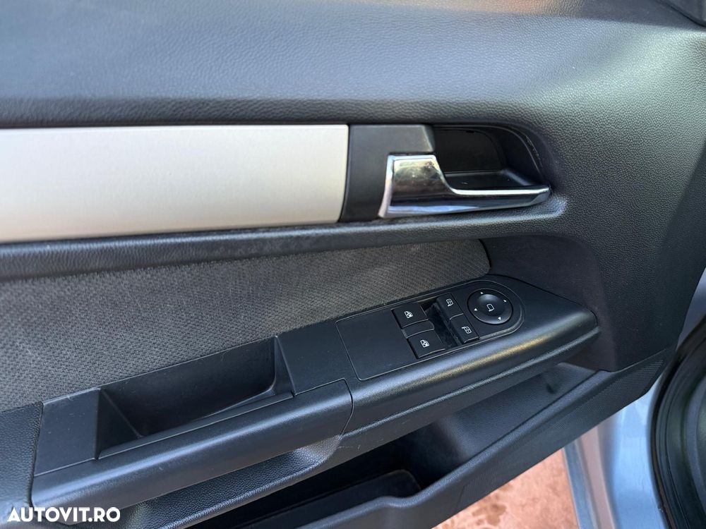 Opel Astra 1.7 CDTI Caravan - 11