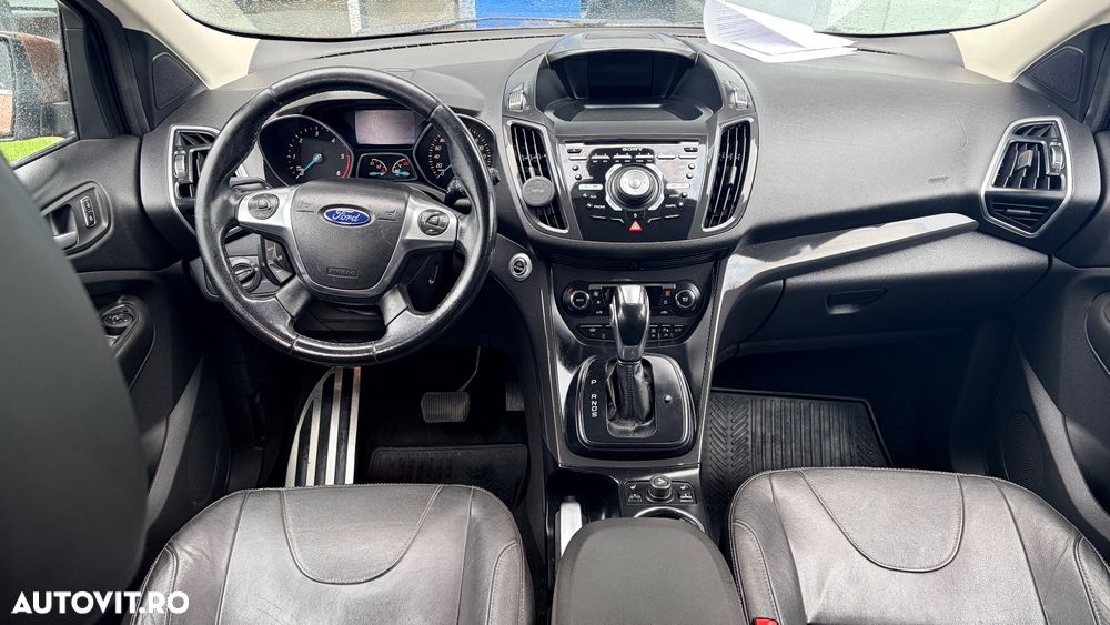 Ford Kuga 2.0 TDCi Powershift 4WD Titanium - 2