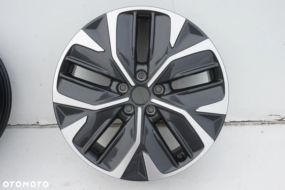 Kia 5x114,3 19 7,5J et54,5 52910-CV100 stan bdb 2szt - 5
